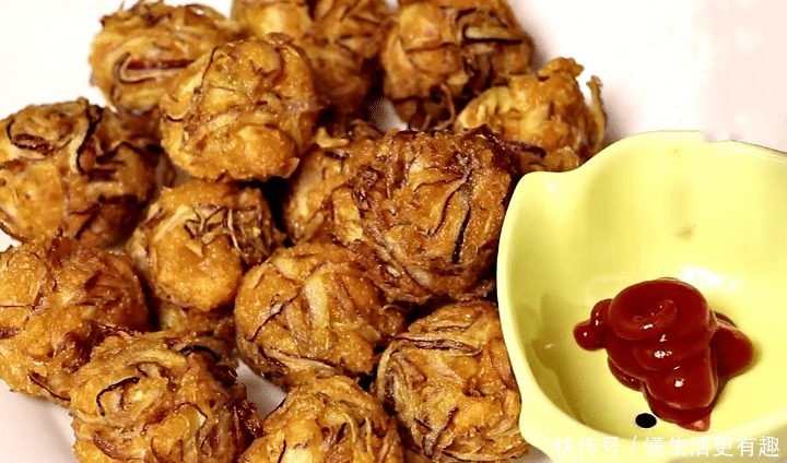 洋葱炒|夏天,遇到此菜要多买,5毛钱一斤,比豆角便宜,做成丸子特香