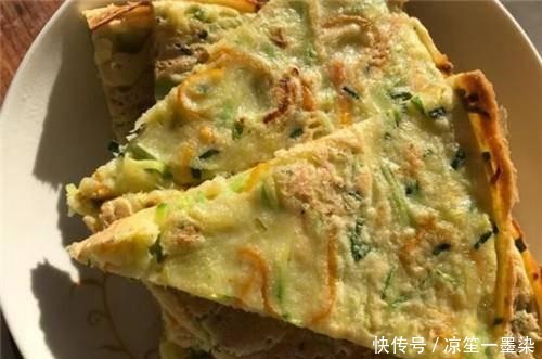 分钟|此菜才2元一斤,做成饼,隔几天就吃一次,5分钟搞定!做法简单