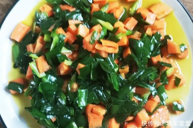 大碗宽面|面条不要手擀了,大厨教你做“油泼干拌二合一”,天天吃都不腻