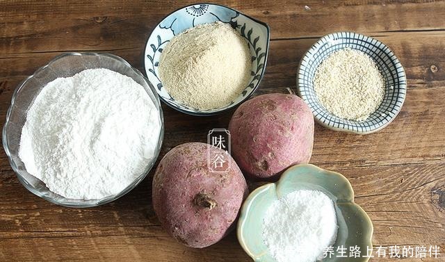 紫薯饼|早餐不用出去买了,紫薯这样做早餐,软糯香甜有营养,孩子抢着吃