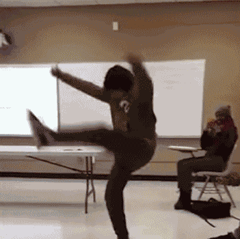 GIF|搞笑GIF：一直在模仿从未被超越，厉害