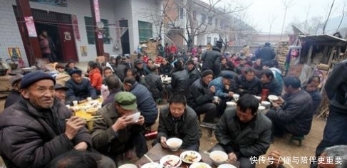 怪象|农村酒席“怪象”，白酒啤酒成摆设，为何都不爱喝酒了？看完懂了