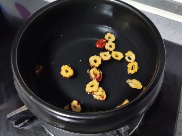 夏天|夏天,还在用豆浆做早餐女生经常喝它,饱腹而且养气色