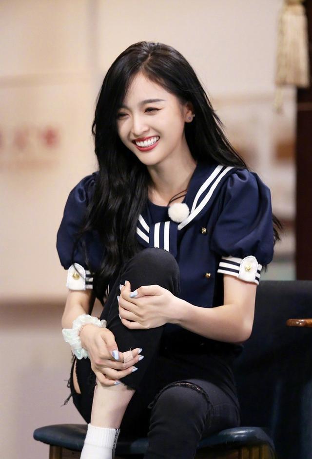 攻击|《奔跑吧》温情收官,蔡徐坤不懂得怜香惜玉,接连攻击吴宣仪