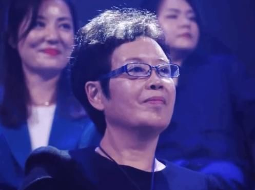  刘雨昕|许佳琪公司代表黑脸，陆柯燃老板手舞足蹈，他们的反应太真实