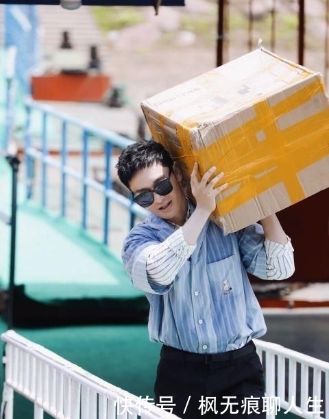  即将|《中餐厅4》即将播出,乘风破浪的姐姐反向应援黄晓明