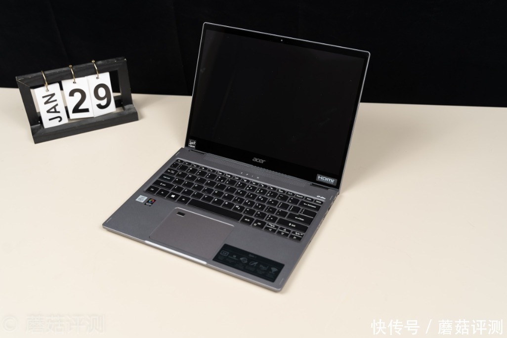  翻转|极致轻薄，自由翻转，细节出众、宏碁蜂鸟Spin 5百变2K轻薄本 评测