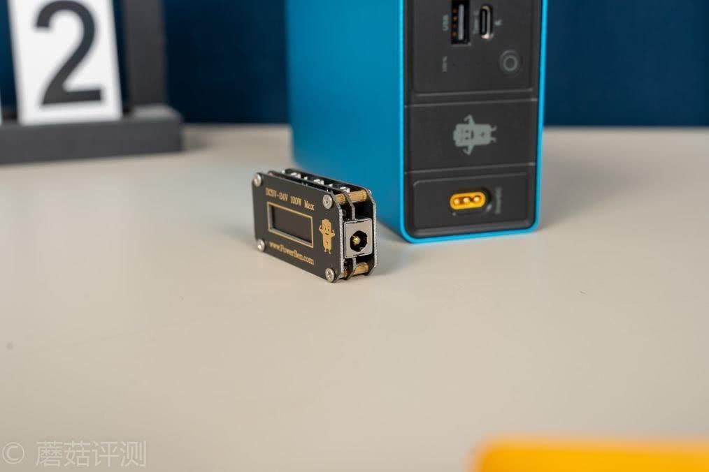  续航|高性能笔记本，也能享受长续航、PowerBen大功率移动电源评测