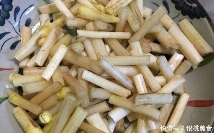  补血|天然的“阿胶”找到了，每天炒一盘，补铁补血，肌肤更细腻了！