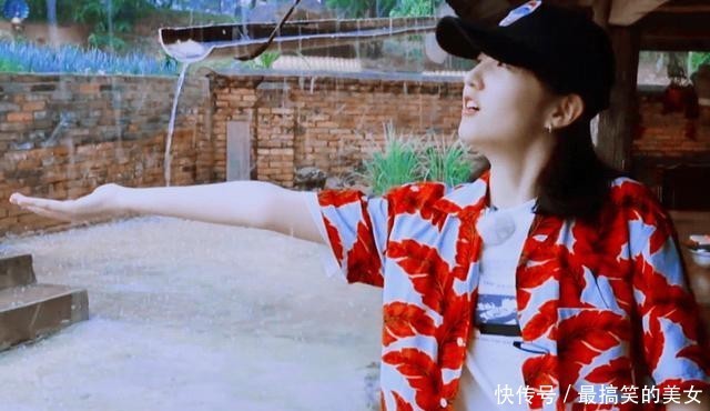  阴影|她在《唐人街探案》里给人留下阴影，却在向往的生活让人如沐春风