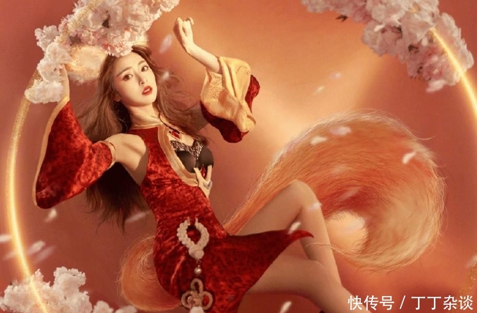  女英雄|《浪姐》cos王者女英雄，张含韵王霏霏神还原， 黄龄是认真的吗？