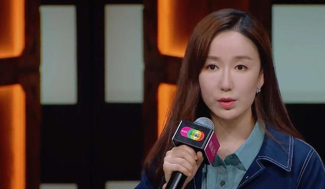 娄艺潇|娄艺潇出演王漫妮,一个细节直接表明演法错误,几位导师都没指出