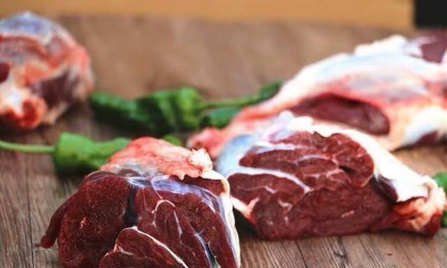  过程当中|60岁大厨甭管炒啥肉，下锅前只需多加这1步，汁香肉嫩还不塞牙