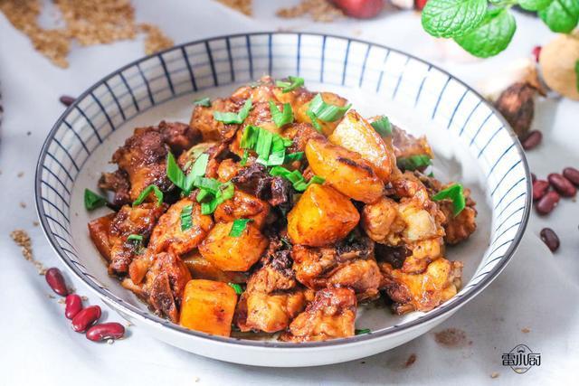 简单|入冬后家人最爱吃的一道菜,喷香入味,简单实惠,一次一盘不够吃