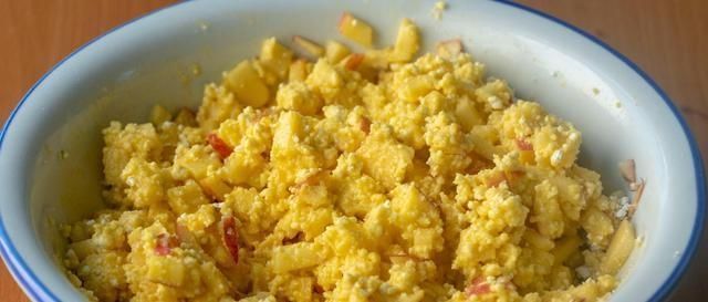 酸甜|糯米粉里加2个苹果,居然这么好吃,酸甜可口,每次上桌就抢光