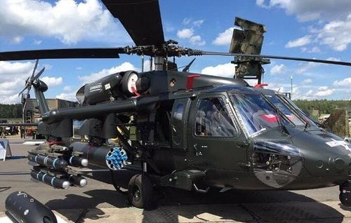 公司|美国阿帕奇上不了高原，印度自产直升机代替，研制公司臭名远扬