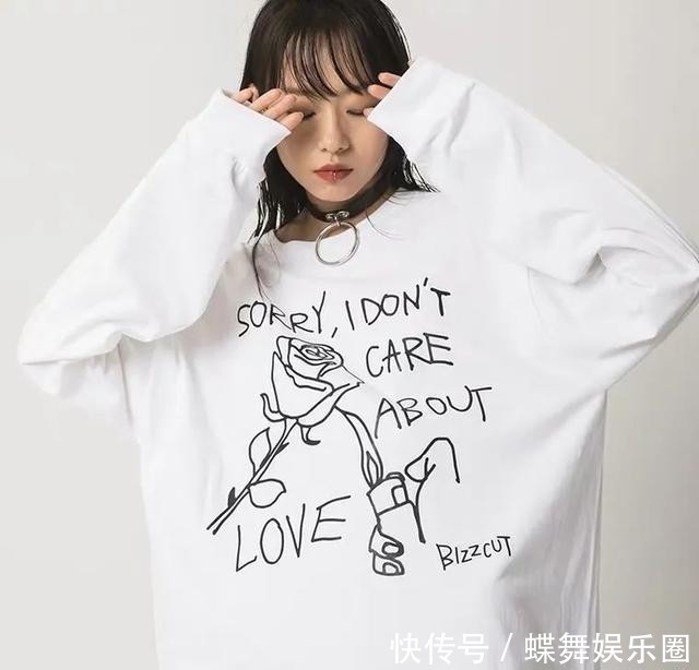 破洞|今年最潮的衣服都是“剪”出来的?