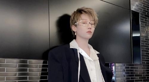 综艺|刘雨昕出道后迎首档个人综艺,搭档王一博孟美岐,竞争性太强