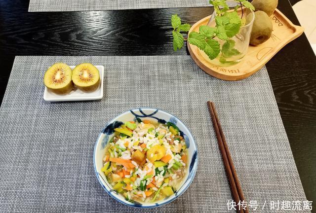 却说|今天晚餐只有1碗剩米饭,晒朋友圈,网友却说:太豪华了