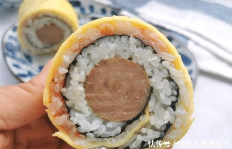 试试|孩子挑食怎么办?试试这款厚蛋烧版寿司卷,营养丰盛味道佳