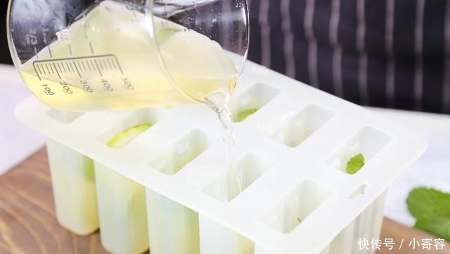  解渴|酸酸甜甜超解渴！自制柠檬苏打冰棍儿，解热解馋不长胖