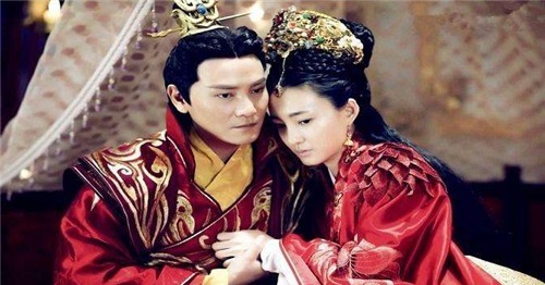 戚夫人|历史上最惨的女子，比做成人彘的戚夫人还惨，骨头被拆出做成琵琶