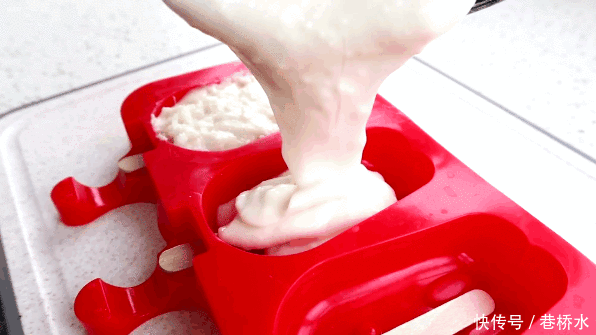 小朋友|家庭版椰蓉奶棒,小朋友的最爱,软嫩丝滑奶香浓郁,比雪糕还好吃