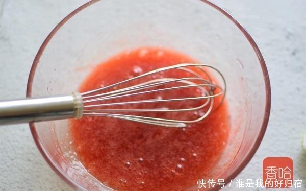 好吃|免打发!零失败的红丝绒玛德琳蛋糕,外脆内软超好吃