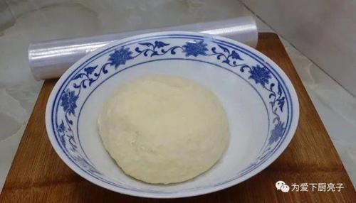 香酥|我家面粉就爱这样吃,加2个鸡蛋,焦脆香酥不油腻,吃过就念念不忘