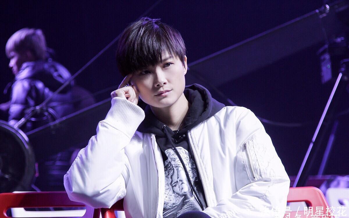 网络歌手|华语女歌手热度榜,邓紫棋首次“跌落神坛”,李宇春跻身前三名