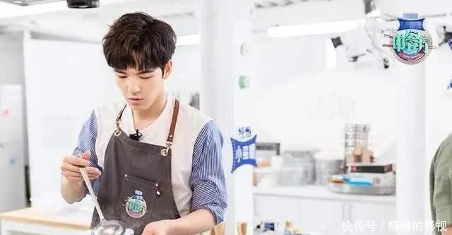  出新|芒果台又出新情况，主持人在代言“翻车”后，却一言不发