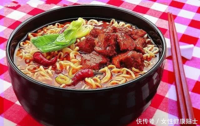 才能|世界上最小的泡面,牙签当筷子都嫌大,网友这吃多少才能吃饱