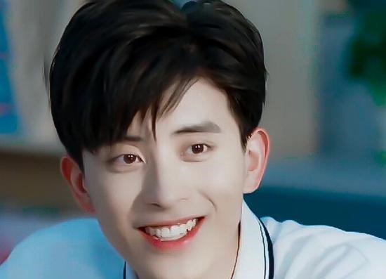 赵露思|他参加恋爱节目撞脸吴磊出道,一年拍5部戏,新剧跟赵露思合作