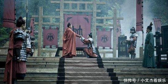 萧何|为什么要斩杀壮士!行刑时,死囚犯话音未毕,一人叫道:刀下留人