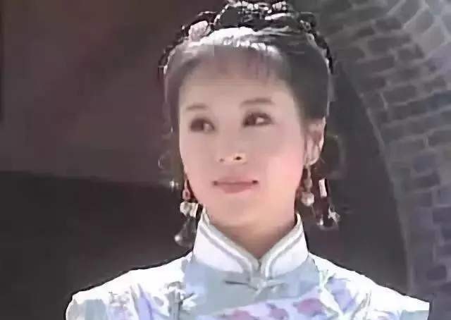 格格|《康熙王朝》李光地丁忧嫖妓背叛蓝齐格格,康熙为何还要重用他?