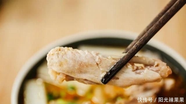 TUT|恐怖故事!网购了全国的酸汤,每天都忍不住多吃一碗饭TUT