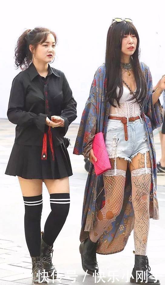 少女|小姐姐一身凉快的穿搭,让搭配更加有风格,清纯又有少女感