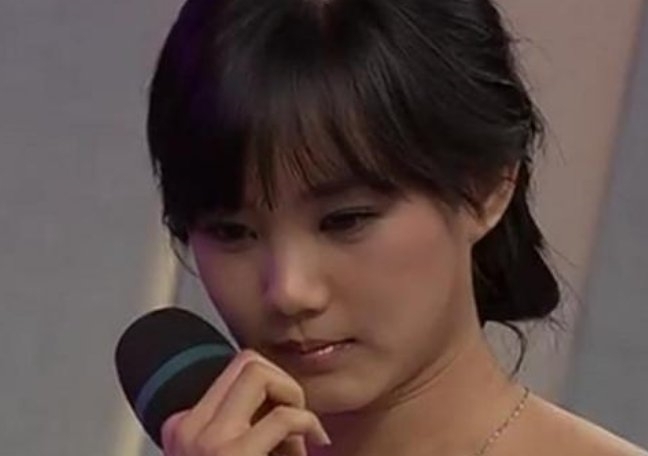 牵手|李一桐曾参加过相亲节目?看清和她牵手的男嘉宾,娱乐圈可真小