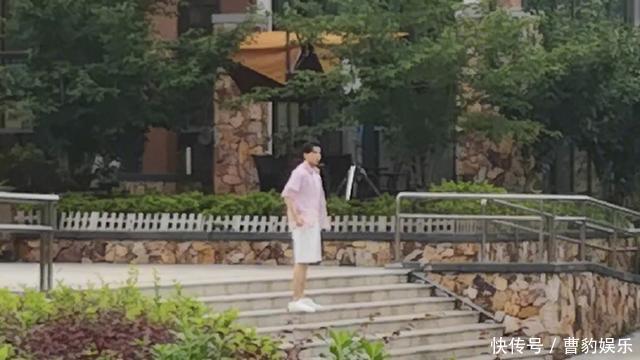  录制|《中餐厅》上班路透刘宇宁杨超越，还有帅气有加的凯经理回来了