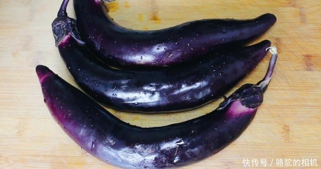 健康|健康吃茄子,拒绝油腻!手撕茄子做法简单,软烂嫩滑、低脂少油!