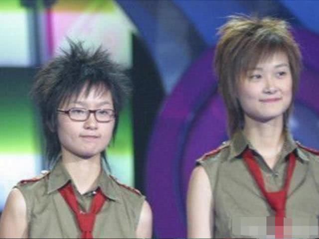 总决赛|李宇春出席青你2总决赛亲身演绎百变舞台,暖心助力成团夜