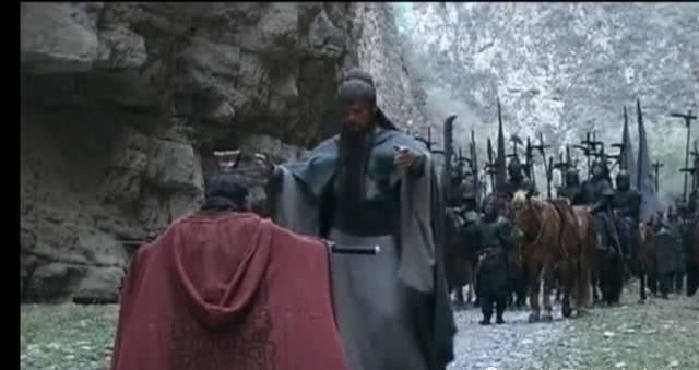 关羽|历史上华容道关羽放了曹操了么,如果关羽不放曹操,天下会怎么样