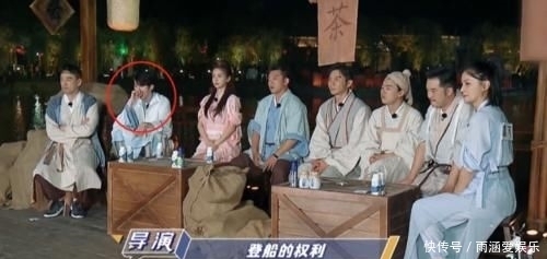 开封|录《跑男》到底累不累?蔡徐坤困到打哈欠,朱亚文6个字揭开真相