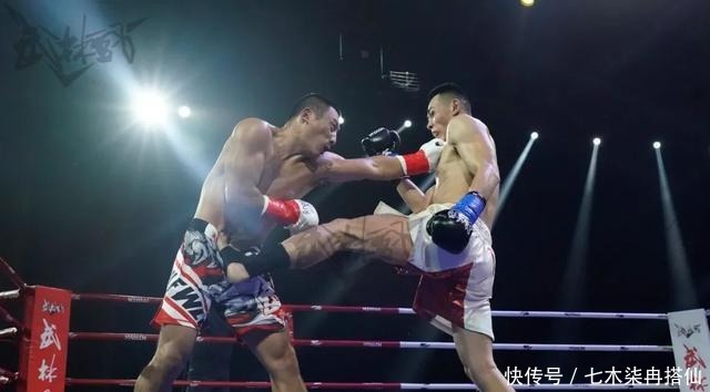 记录|记录精彩瞬间!中国超级新人王赛65KG四强即将决出