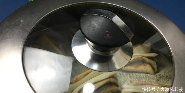 麻酱|不要只做馒头!老阿姨教导你做麻酱花卷,全家都愿意吃