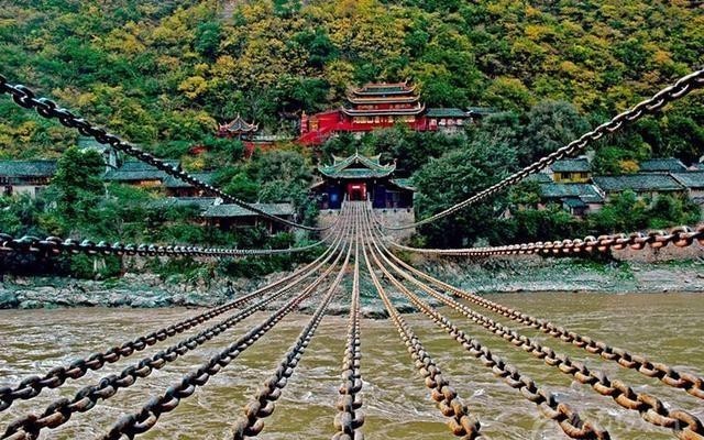 铁环|泸定桥13根铁索一万多铁环,重达40吨,古人如何建造的?凸显智慧