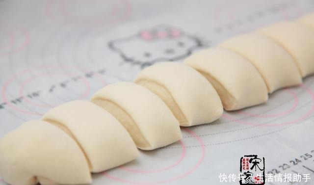  面团称为|10个素包子3个人居然吃完了！一家三口都吃撑了，这包子真香！