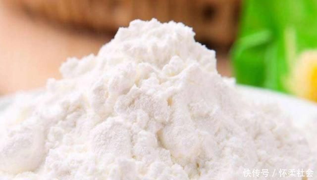 粤菜|外脆里嫩,蒜香味十足,教你做粤菜蒜香大骨头