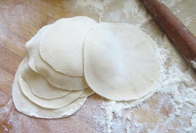  回锅肉|丈夫调饺子馅，韭菜里加了它，又香还不腻口，我一口气吃30个