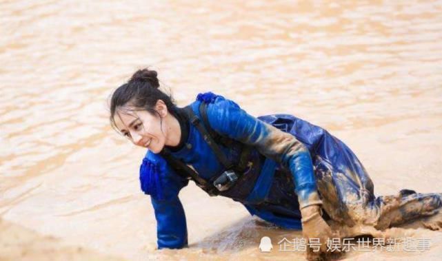 超哥|迪丽热巴第一次和邓超聊微信,超哥秒回复5个字,热巴不知所措